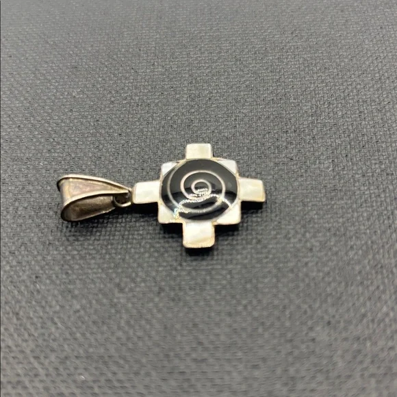 VTG 950 sterling silver Peruvian Chakana black onyx w/mother of pearl inlay boho - Picture 10 of 11